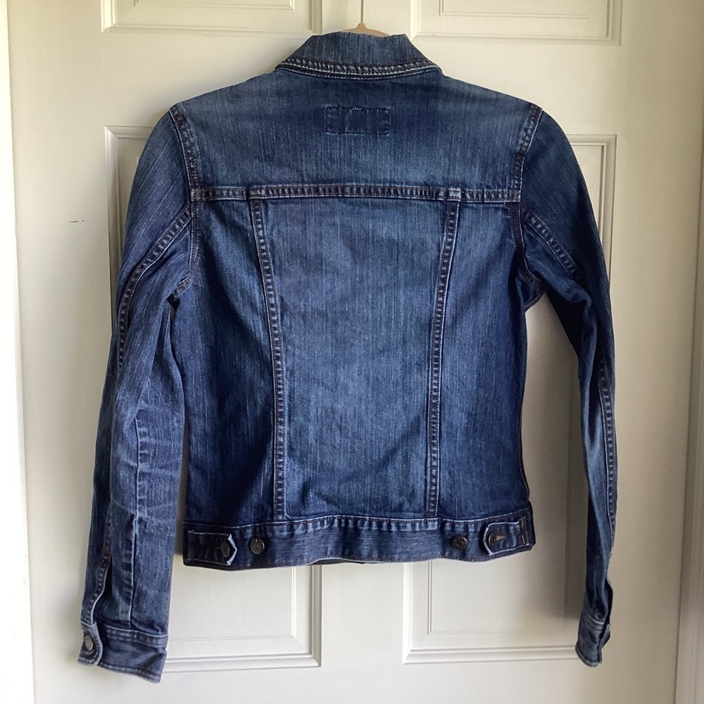 Old Navy Women’s Denim Jacket.  Size S - Picture 2 of 7